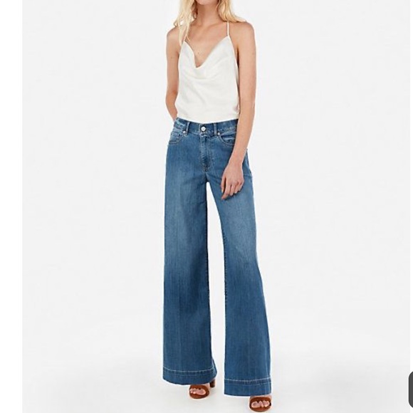 Express Denim - Absolutely Adorable Express Flare Jeans 💕